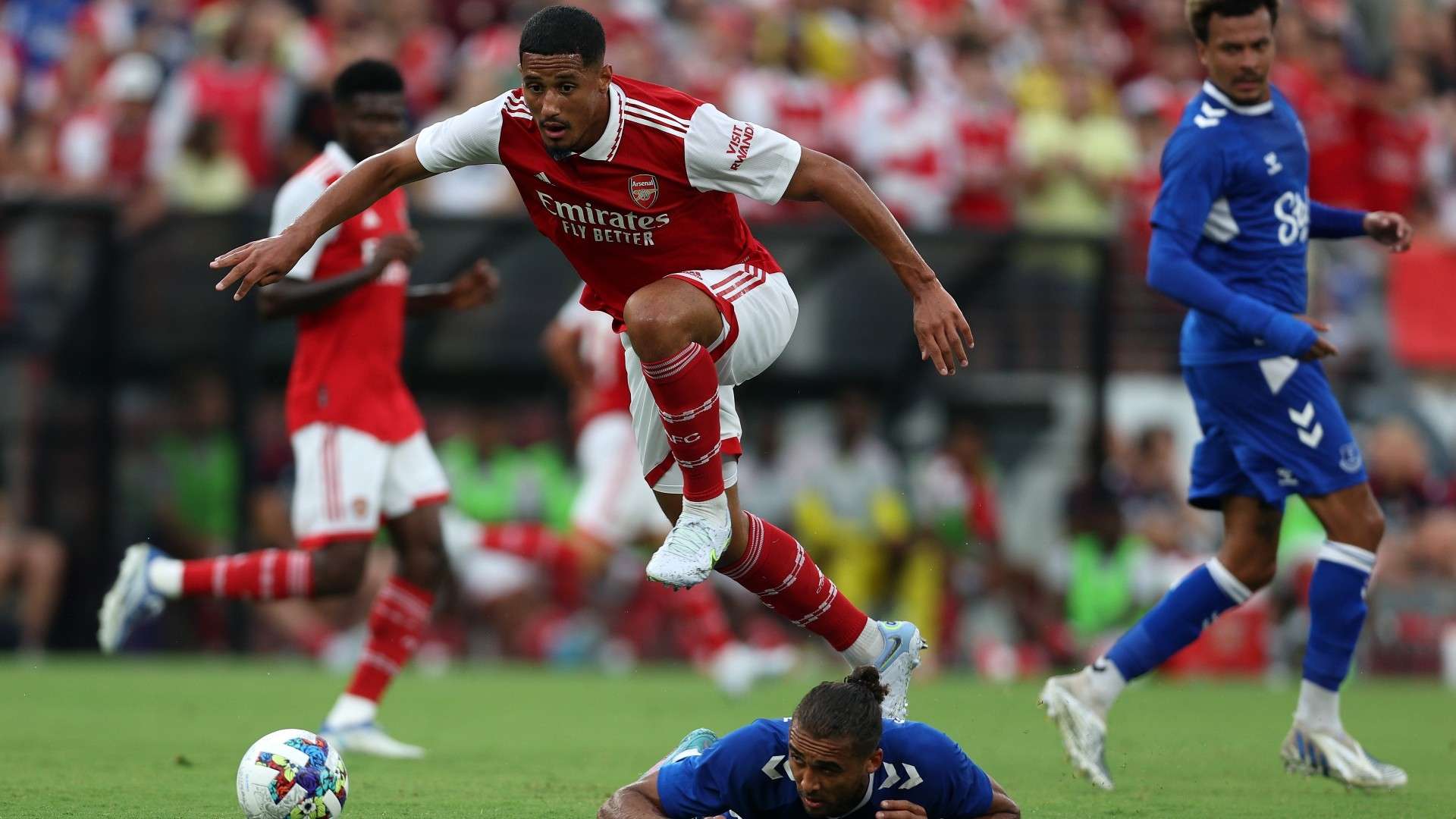 首张红牌 首张红牌